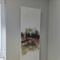 Ein Bild weiß mit Motiv in der Mitte