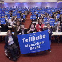 Bild bei Mitgliederversammlung der Bundesvereinigung mit Ministerin Bas